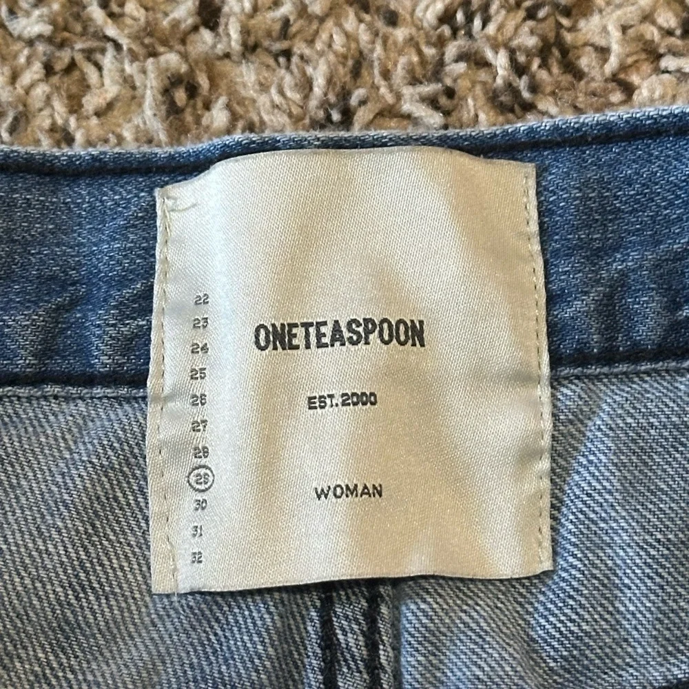 One Teaspoon Bandits Distressed Paint Splatter Denim Cutoff Shorts size 29 - Picture 3 of 6